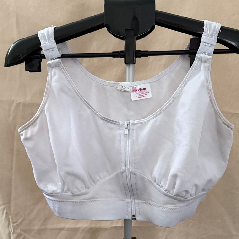 Women's Zip-Front Sports Bra - White